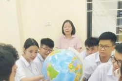 Bản đồ thế giới và cơ hội rèn tư duy phản biện cho học sinh trong dạy học Địa lí