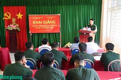 Bồi dưỡng tiếng dân tộc thiểu số Pa Cô - Tà Ôi cho cán bộ Bộ đội Biên phòng thành phố Huế