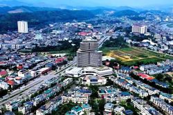 Lào Cai: Tăng trưởng GRDP 9 tháng đạt 9,09%, phấn đấu tăng trưởng cả năm trên 10%