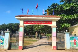 Trường Tiểu học Hóa Quỳ (Thanh Hóa) thi đua dạy tốt, học tốt