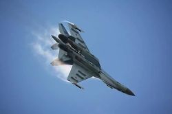 Loạt tiêm kích và máy bay ném bom Nga diễn tập tấn công 'sở chỉ huy đối phương' gần Kaliningrad