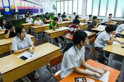 Nếu thi vào lớp 10 chỉ Văn và Toán, có cần thay đổi cách dạy và học Tiếng Anh?