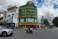 Nha khoa Quốc tế Tuệ Minh bị phạt 300 triệu đồng, đình chỉ 2 cơ sở