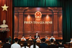 Đổi mới tuyên truyền pháp luật bằng phiên tòa giả định tại Đại học Cần Thơ