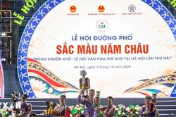 Ấn tượng Lễ hội đường phố 'Sắc màu năm châu' tại Hà Nội