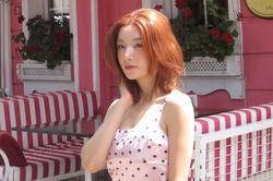 Kwon Eun Bi khoe visual rạng rỡ tại Thổ Nhĩ Kỳ