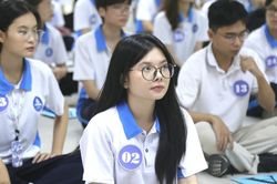 Đại biểu Quốc hội: Không nên mặc nhiên loại bỏ các trường không mang tên 'trường sư phạm'