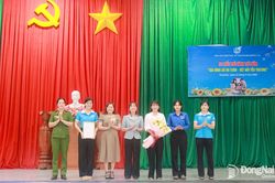 Ðồng hành cùng con trong thời đại số