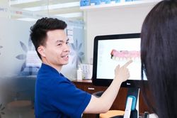 Niềng răng kéo dài hơn dự kiến có phát sinh thêm chi phí không?