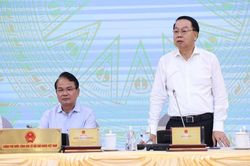 Chính phủ kiên định mục tiêu tăng trưởng 2 con số