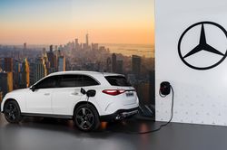 Tin xe 3/10: Hyundai Tucson 2027 ra mắt toàn cầu, GLC tại Việt Nam có bản PHEV