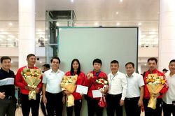 Rạng rỡ ngày tuyển boxing Việt Nam dự ASIAD 20 về nước