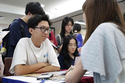 Châu Á 'hút' du học sinh Việt