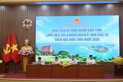 Quảng Ngãi chấn chỉnh kỉ luật dự họp, phê bình 17 địa phương