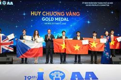 Học sinh Việt Nam giành 10 huy chương tại Olympic Thiên văn và Vật lý thiên văn quốc tế