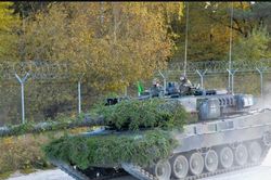 Lý do Leopard 2 được tin dùng hơn bất kỳ loại xe tăng nào khác
