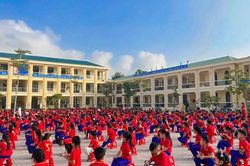 Hiệu phó viết tâm thư mong phụ huynh cho 127 học sinh Tiến Sơn được đến trường