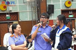 VKSND TP Cần Thơ đưa Nghị quyết 205 đến với sinh viên