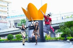 Từ sáng sớm đến tối muộn, fan BIGBANG liên tục tìm đến địa điểm này ở Hà Nội và TP.HCM