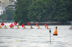 Tưng bừng Giải bơi chải thuyền rồng Hà Nội mở rộng 2026
