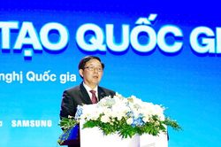 Chuyển từ 'c&oacute; hoạt động đổi mới s&aacute;ng tạo' sang 'c&oacute; kết quả đổi mới s&aacute;ng tạo'