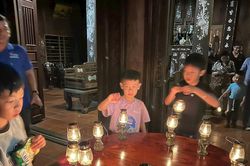 Ai còn nhớ đèn dầu ngày xưa?