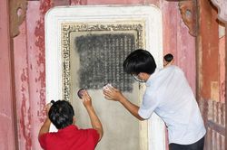 Khi dấu xưa dần phai
