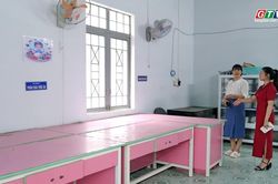 Khó duy trì bữa ăn bán trú khi siết chặt yêu cầu về nguồn cung thực phẩm