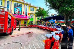 Dựng lá chắn 'giặc lửa'