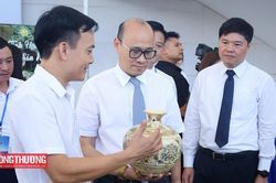 Hội chợ Thương mại điện tử “Kết nối vùng mở rộng thị trường”