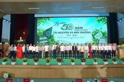 Khoa Tài nguyên và Môi trường: 50 năm vun đắp tri thức, hướng tới quản trị tài nguyên trong kỷ nguyên xanh