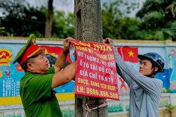 Nam Phù quyết liệt bóc xóa quảng cáo rác, truy tìm tận gốc chủ thể vi phạm