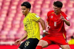 Malaysia chấm dứt 12 năm toàn hòa và thua ĐT Việt Nam
