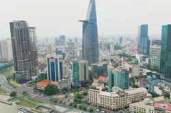 Việt Nam đã tiến bao xa trong mục tiêu tăng trưởng GDP 2 con số?