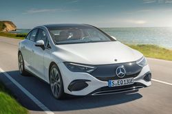 Xe điện Mercedes-Benz EQE bị khai tử tại Mỹ