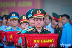Chuyến bay đặc biệt mang hy vọng cho nhiều thân nhân liệt sĩ
