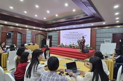 Tập huấn xây dựng trường học sinh thái và kỹ năng xanh cho học sinh