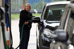 Châu Âu 'xả kho' dầu diesel sau sức ép của Tổng thống Trump, hiệu quả vẫn phụ thuộc nguồn cung toàn cầu