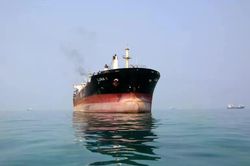 Iraq đổi hướng vận chuyển dầu, đưa tàu qua eo biển Hormuz