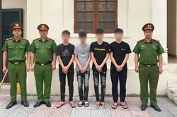 Nhận 'kèo' gây sốc trên TikTok đến xâm phạm mồ mả: Người ra kèo có liên đới?