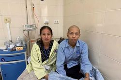 Cậu bé thiếu cha từ nhỏ, 16 tuổi phải cắt một phần chân vì ung thư xương