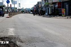 Khẩn trương sửa chữa hư hỏng trên mặt đường Quốc lộ 1A qua địa bàn Lâm Đồng