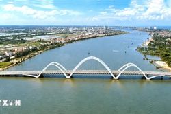 Quảng Trị: Cầu Nhật Lệ 3 sắp hoàn thành sau 3 năm thi công