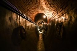 Bí ẩn 'người chuột' Manhattan, săn vàng dưới lòng cống New York