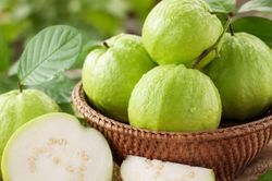 Quả ổi nhỏ, lượng chất xơ không ngờ: Tương đương 4-5 kg xà lách?