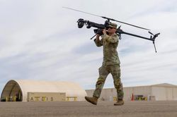 378 vụ drone xâm nhập biên giới Mỹ trong 30 ngày: Washington học Ukraine cách săn UAV