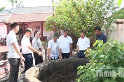 Sinh hoạt chi bộ: Gần dân, sát việc để củng cố niềm tin