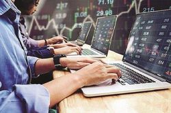 Khối ngoại bán ròng tuần thứ hai sau FTSE nâng hạng, PNJ và một mã ngân hàng bị bán mạnh