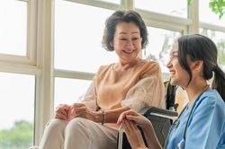 Ứng dụng AI trong ngành điều dưỡng: Lộ trình nào cho Việt Nam?