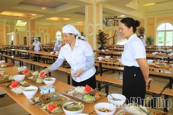 Chăm lo từ bữa ăn ca